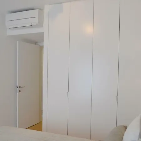 Tp Bombarda 5, Deluxe Apartment Lissabon